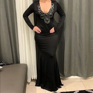 Beautiful long black dress size Large